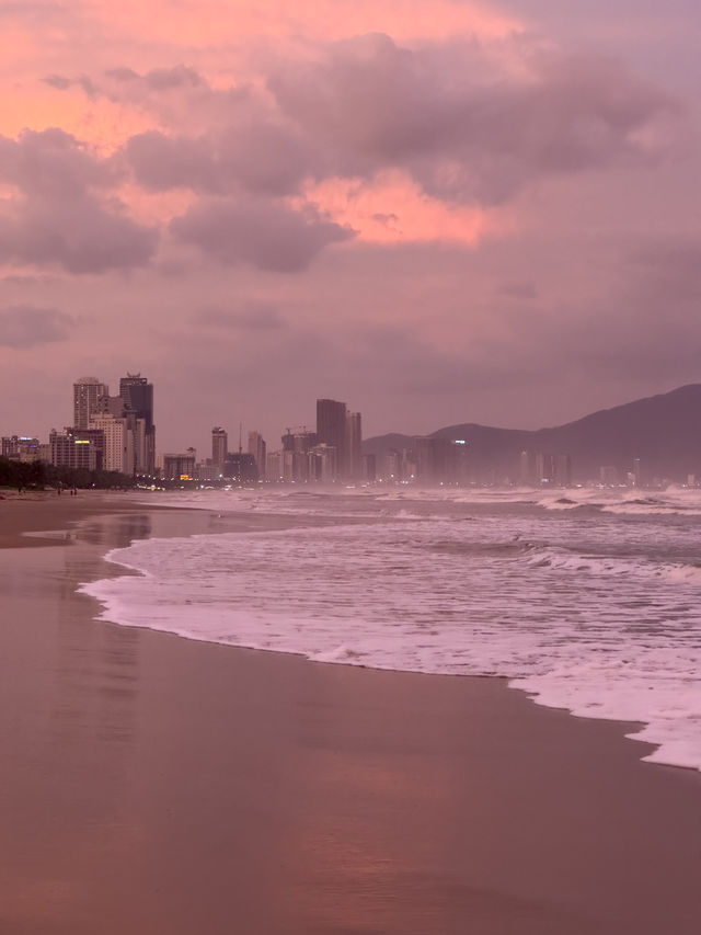 Most epic sunsets in Danang