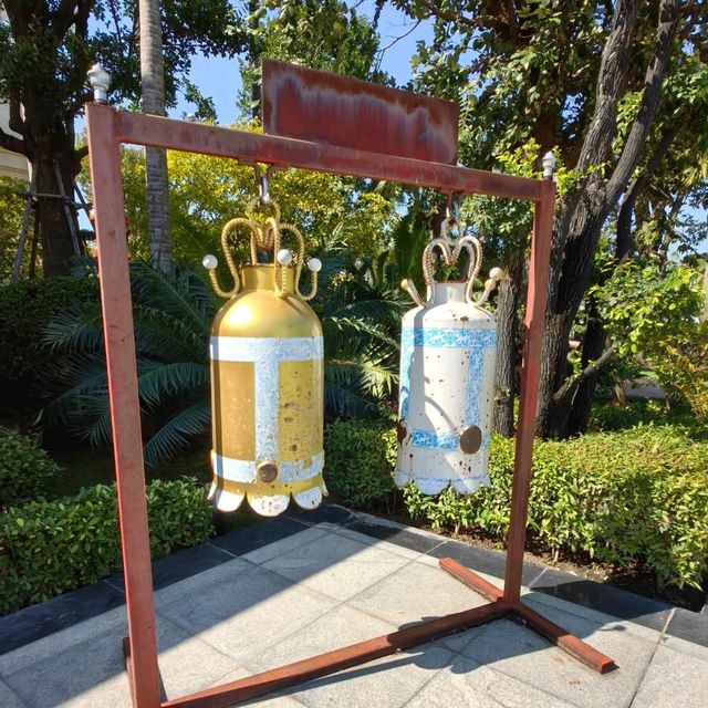參觀活財神廟，終歸積善恩得善果