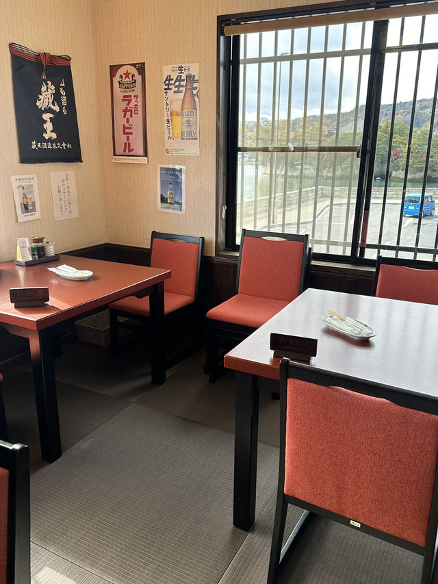 松島湾を眺めながら味わう、宮城海の幸。