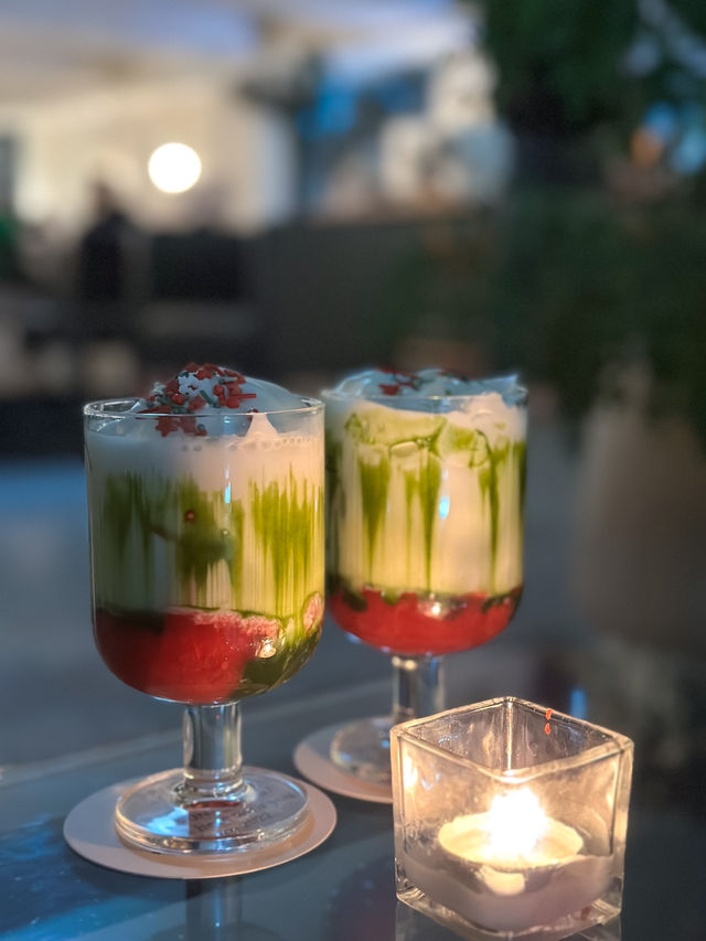韓国旅🇰🇷クリスマスの雰囲気が可愛いカフェ