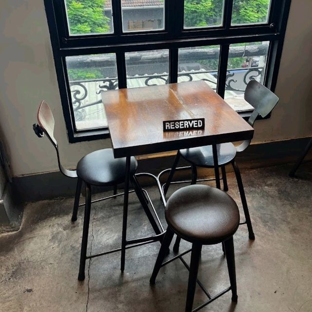 good food and coffee