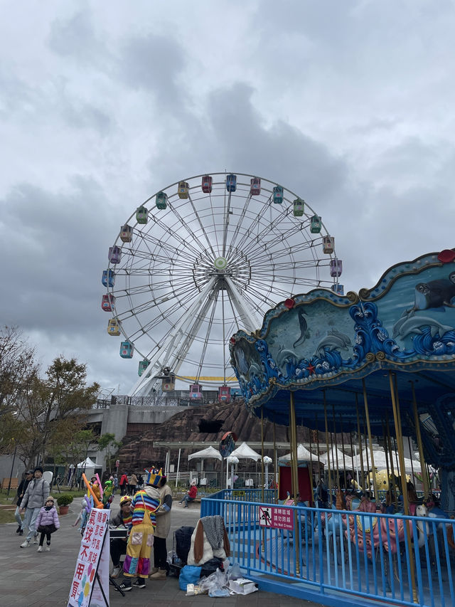 A whisper of childhood echoes at Taipei Children's Amusement Park🎢