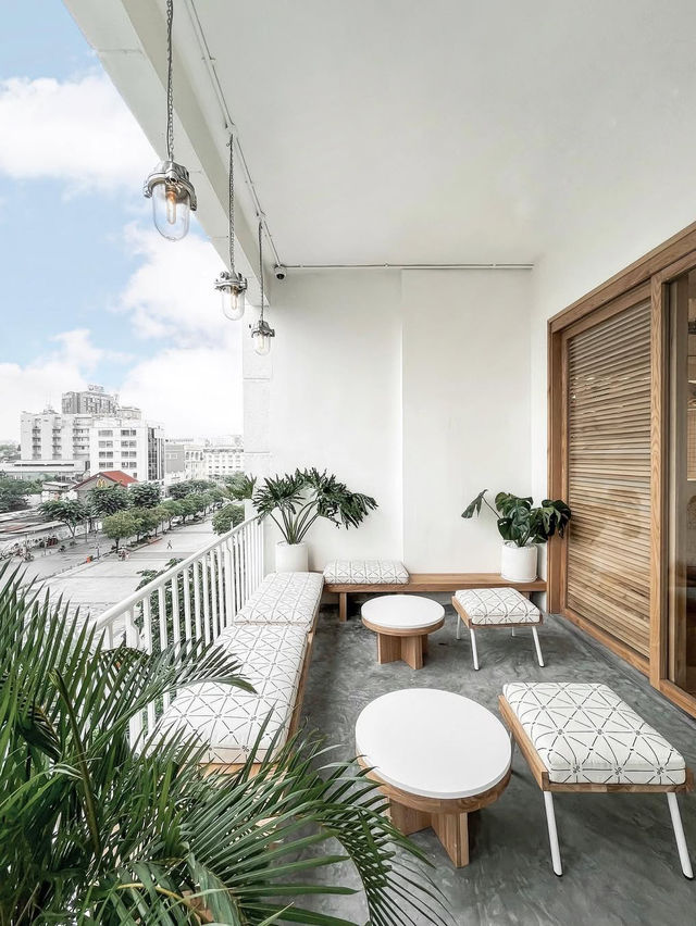 % Arabica Cafe Apartment