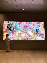 〜京都府京都市〜美しすぎる没入空間！蜷川実花展