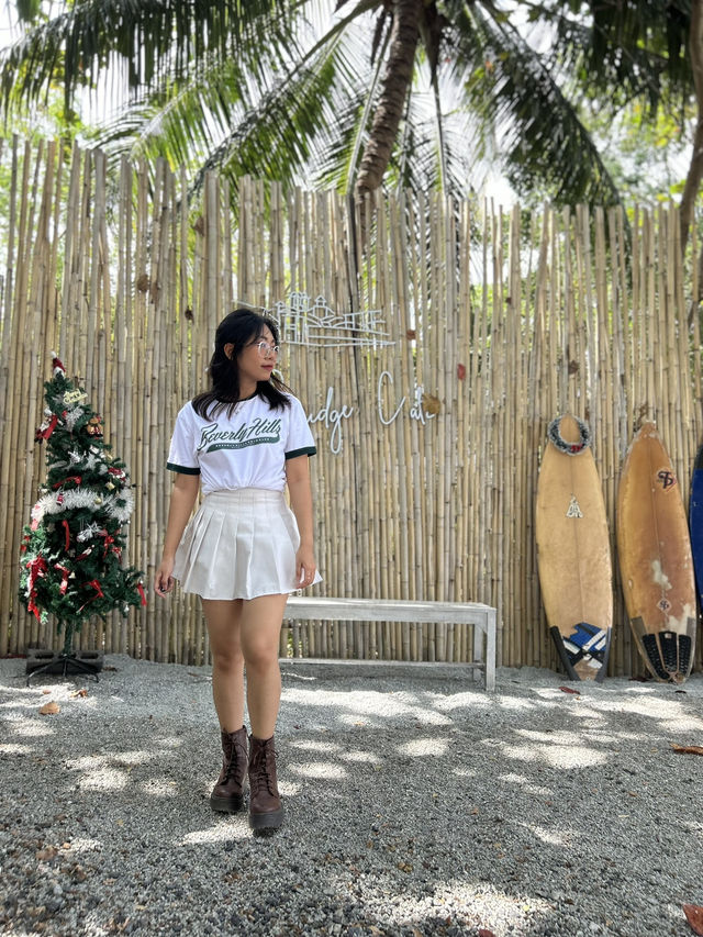 นั่งพักชิว ๆ ที่ The Bridge Cafe ติด #สะพานสารสิน