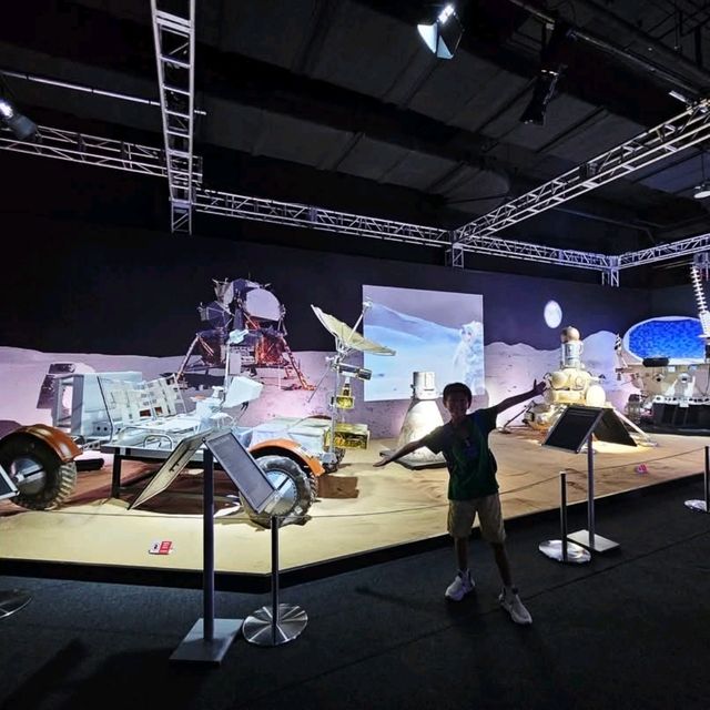 曼谷行下太空展覽