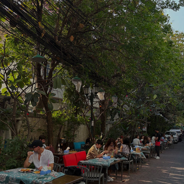 Madame Musur & Restaurant🧃🍲@BKK