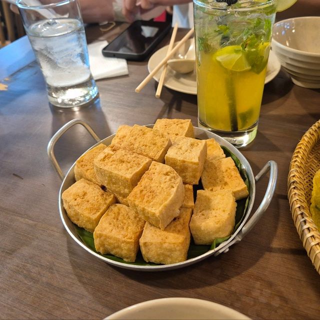 다낭 시내 반쎄오 맛집 '벱꾸온 다낭'
