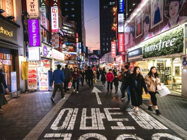dynamic city that blends modern skyscrapers with rich history