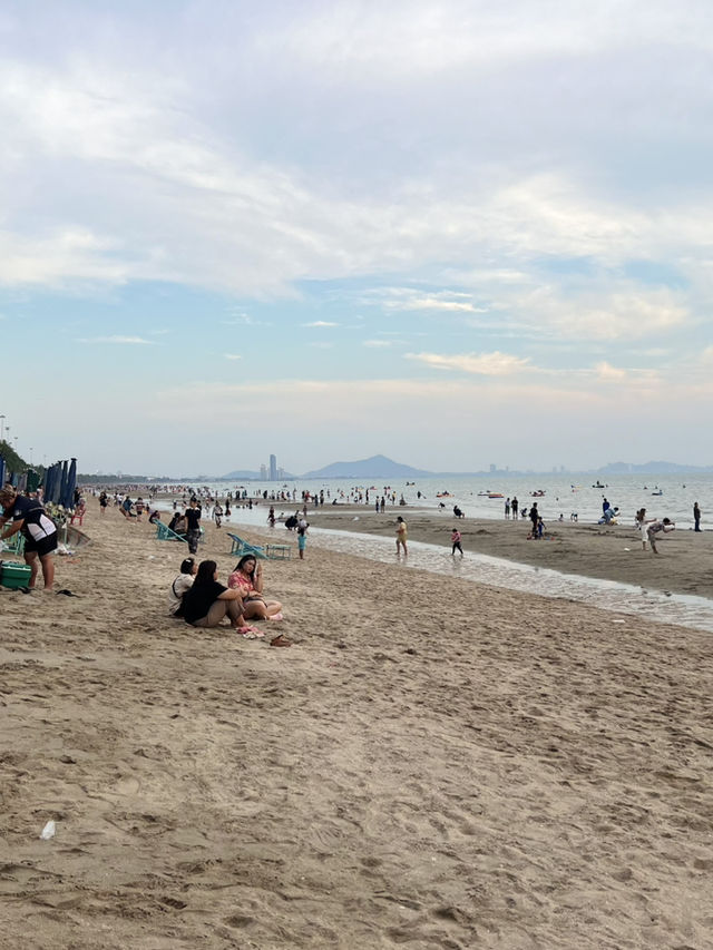 Bang Saen Beach