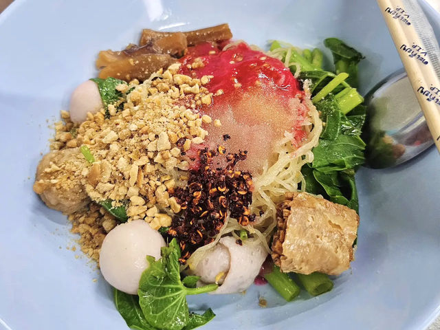 เล้งเย็นตาโฟ ร้านมิลชินไกด์ขอนแก่น