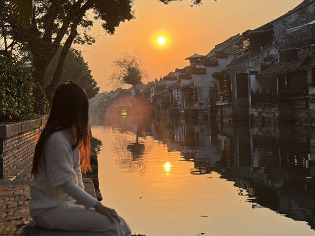 A Sunrise Worth the Struggle in Xitang Ancient Town