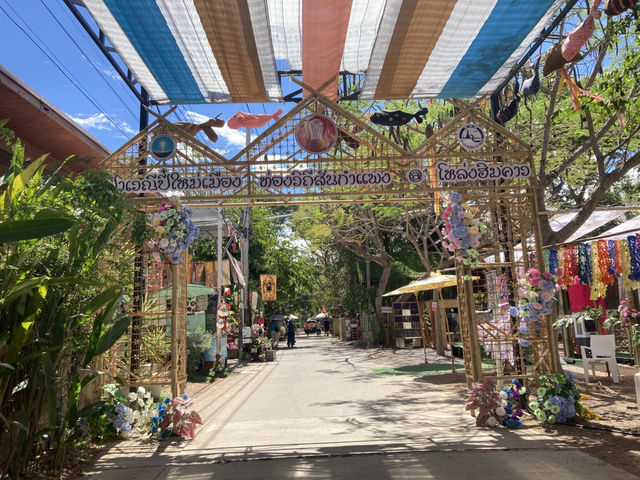 เที่ยวสงกรานต์ ที่ ‘ฉ่ำฉ่า มาร์เก็ต’