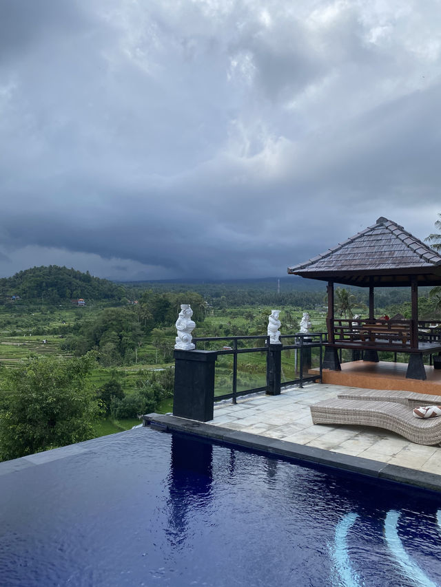 【インドネシア🇮🇩バリ島】絶景カランガセムのホテル