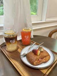 ร้าน Basket Coffee and croissant 🥐 
