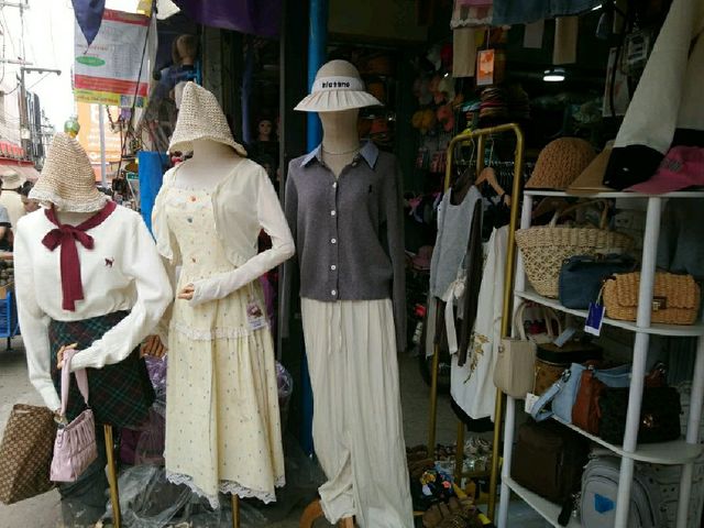เดิน..ตลาดดอยเวา แม่สาย