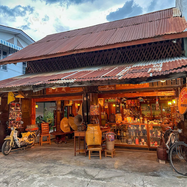 ถนนคนเดิน🥳เมืองเก่าปราณบุรี