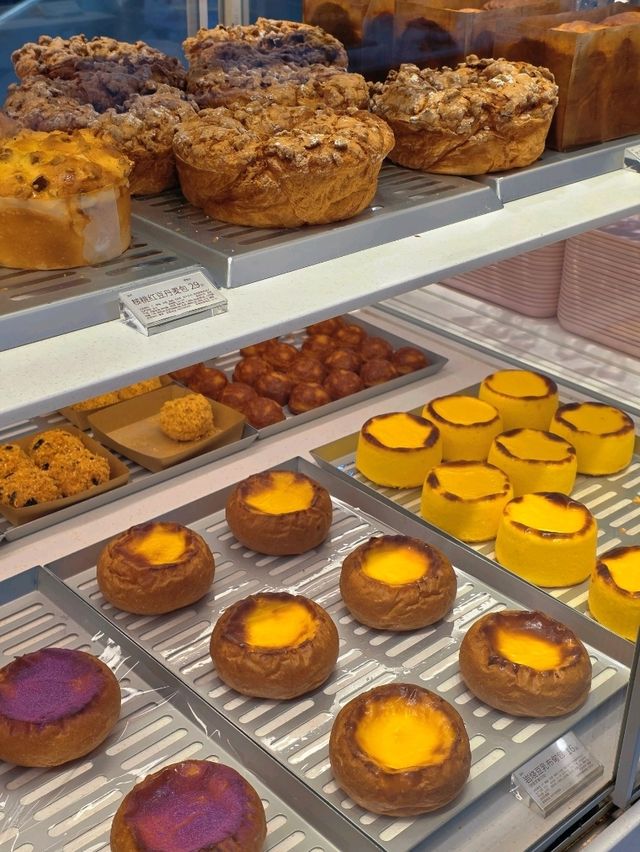 Holiland ร้านขนมสุดฮิต ที่เซี้ยงไฮ้