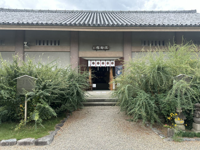 元興寺：在奈良的歷史長河中探索千年古寺的靜謐之美！