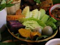 เที่ยวน่านต้องแวะ! เฮือนภูคา อาหารเหนือรสเด็ด
