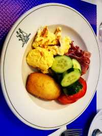 Hotel Drei Könige Breakfast – A Pleasant and Satisfying Start