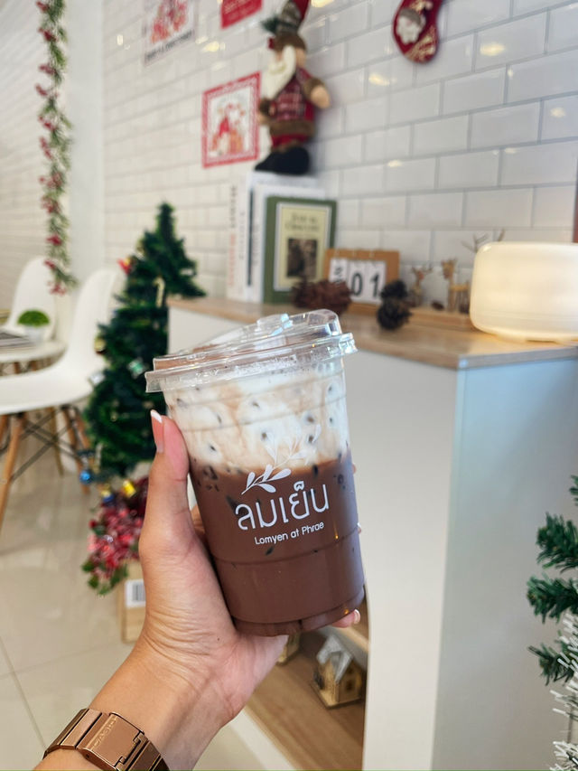 แวะพักใจที่ “ลมเย็น” คาเฟ่สุดชิลในอำเภอสูงเม่น แพร่