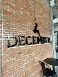 December cafe suratthani 
