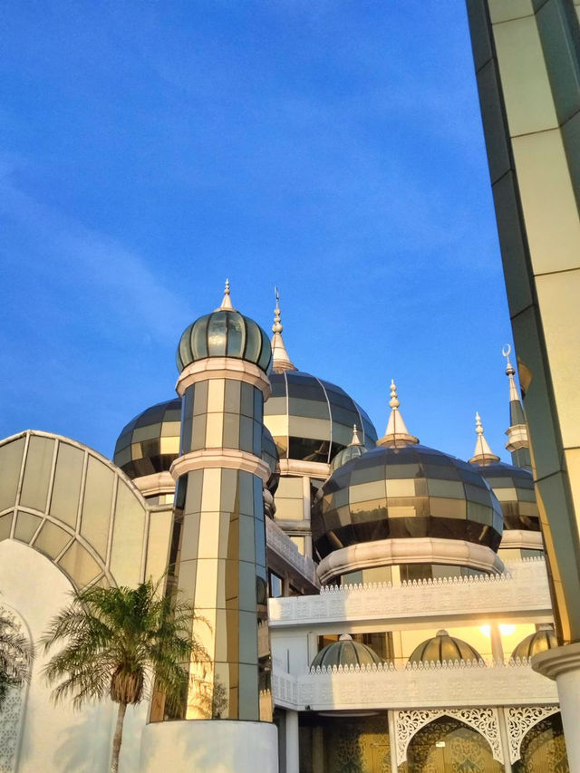 Terengganu Escape: Hot Weather, Chill Vibes