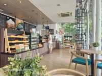 ☕ รีวิว: Shell Café บางแสน คาเฟ่ในปั๊มที่ไม่ธรรมดา