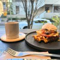 Blue Bottle Cafe