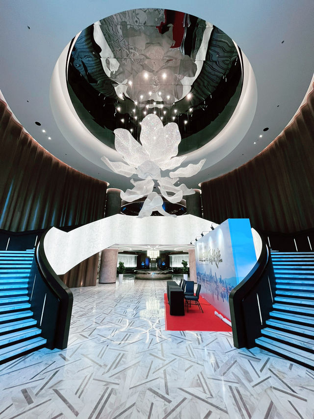 Renaissance Hotel Convention Centre KL: The Ideal Business Meeting Destination 