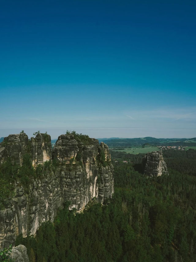 🏞岩の迷宮で冒険気分！ザクセン・スイス国立公園で自然と遊ぶ旅🧗‍♀️