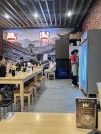 ร้านก๋วยเตี๋ยวฉงชิ่งต้นตำรับ  🍜