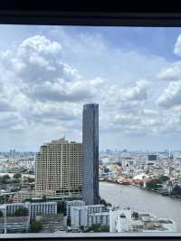 Millennium Hilton Bangkok โรงแรมในกรุงเทพ