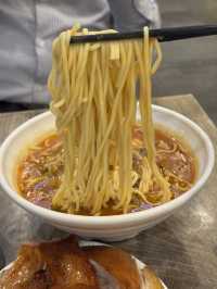 《大角咀好抵食片皮鴨》