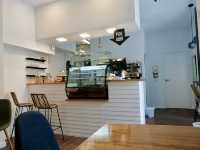 Mol Café