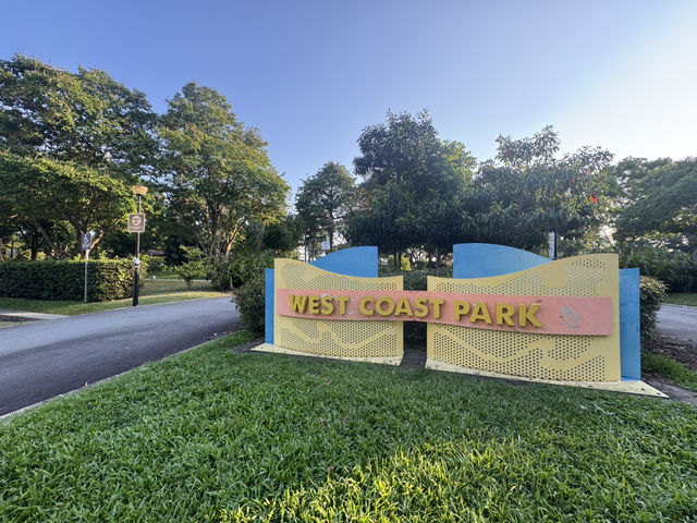 🌳 Family Fun at West Coast Park