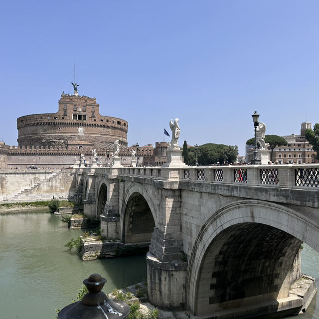 Ponte Sant’Angelo – The Iconic Bridge of Rome with Stunning Views