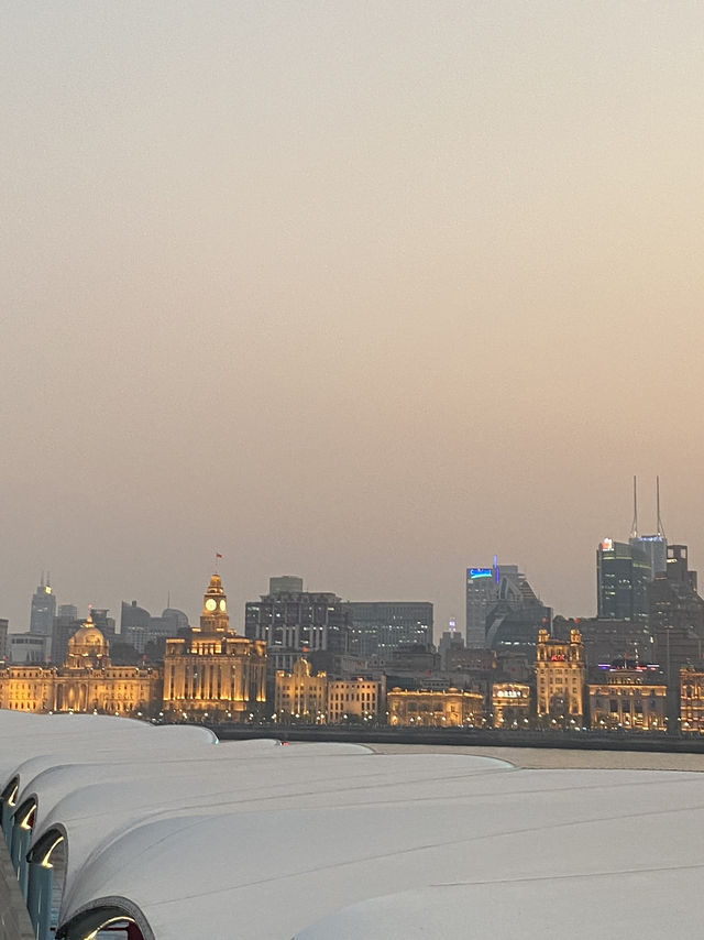 ชมวิว The Bund ฝั่งที่คนไม่เยอะ 🇨🇳