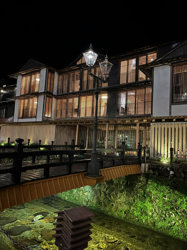 銀山温泉