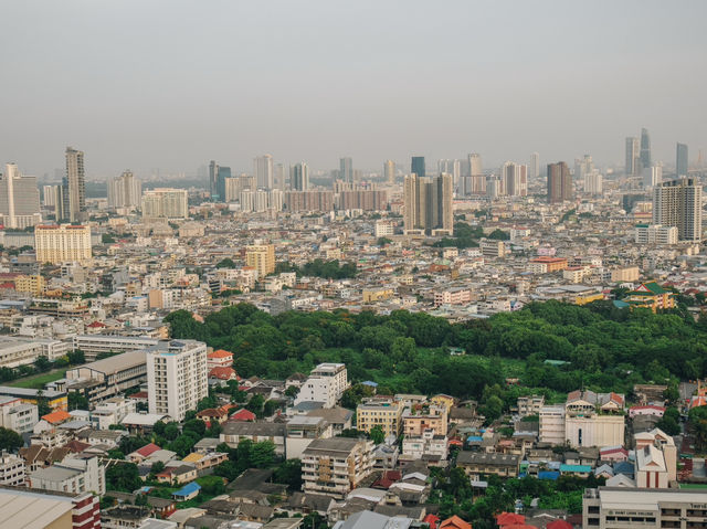 ชวนเพื่อนไปนั่ง Rooftop กลางกรุงฯ กันไหม?