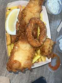 🦞 Seafood Heaven in Lorne – Captain Hooked Delivers! 🌶️🍴