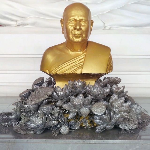 อาคารปัญญานันทานุสรณ์ สถาบันปัญญาวิชชาลัย