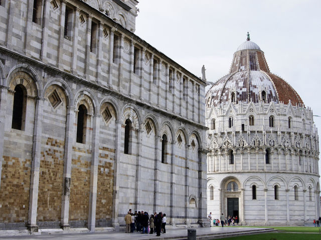 🗼 The Leaning Wonder and Majestic Cathedral of Pisa