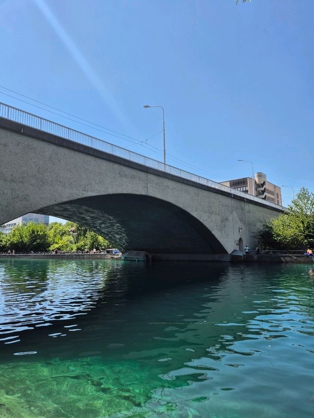 A random river in Zürich!