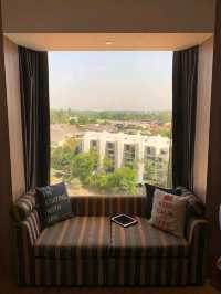 “Urban Comfort with a Chic Touch”