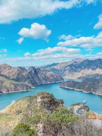 Woraksan Mountain Climbing