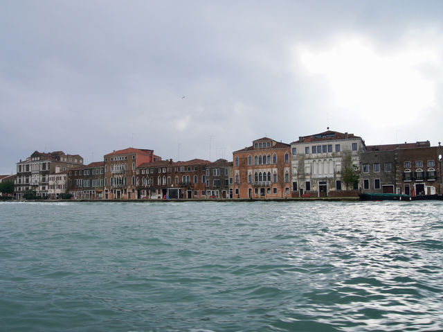 🚤 Floating into a Dream – Our Arrival in Venice by Boat