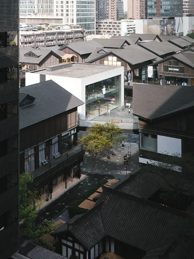 Taikoo Li 🛍️ 