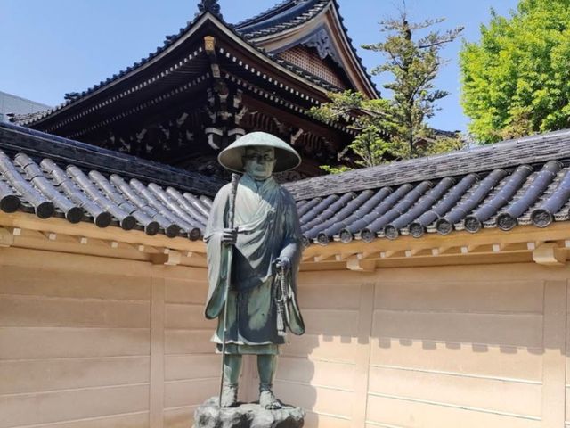 金澤 | 東本願寺金澤別院，是石川縣最具代表性的寺廟之一